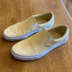 Vans iridescent pale yellow women 10.5